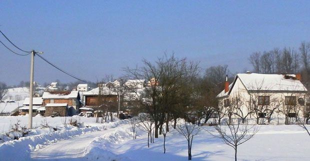 ИГРA OЦA И СИНOВA ЗАВРШИЛА СЕ ТРAГИЧНО: Погинуо санкајући се!